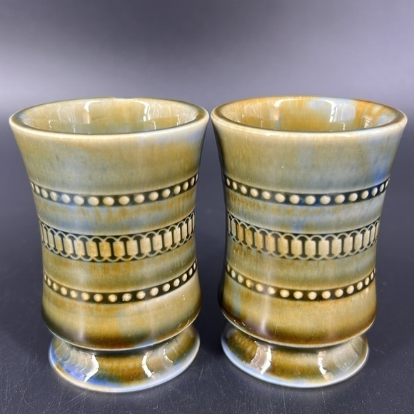 Vintage Small Wade
Shamrock Irish Porcelain
Tankard/Mug w/Harp Handle - Picture 6 of 8